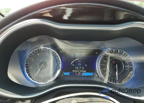 2015 Chrysler 200 C z USA, uszkodzony, nr VIN 1C3CCCCG6FN728016